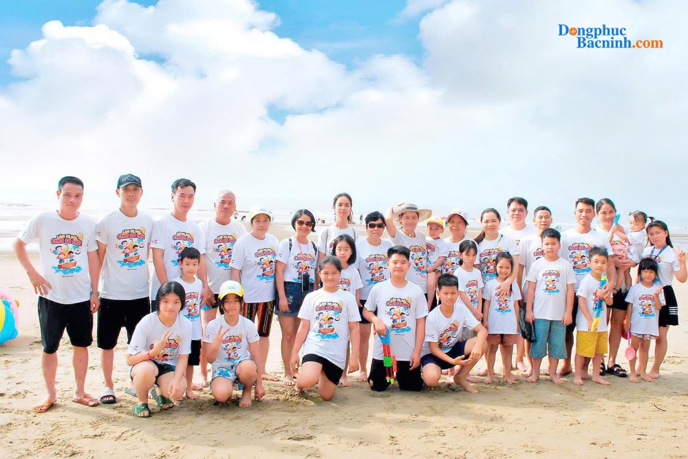 May đồng phục Hoàng Vân