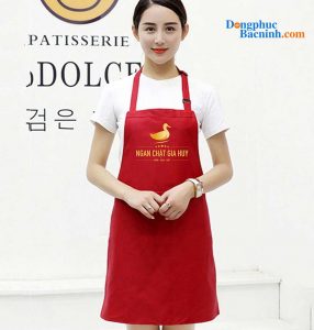 May và In Tạp dề dáng dài màu đỏ Ngan chặt Gia Huy